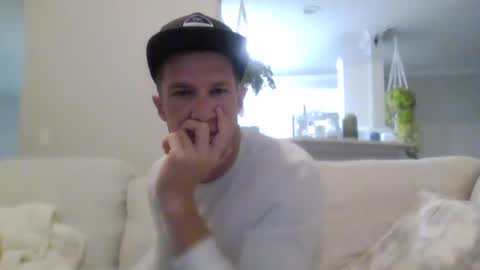 Snapshot of trash_man1989 chatting on 01.03.25 trash_man1989 online show from 01.03.25