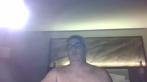 Travelingman53 online show from 10.31.25