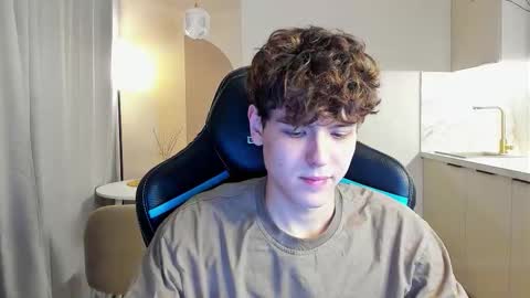 travisrivas online show from 10.03.25