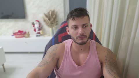 TRAVISS HOLDEN online show from 12.04.24