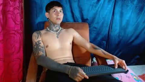TRAV - INDEPENDENT MODEL online show from 02.06.25