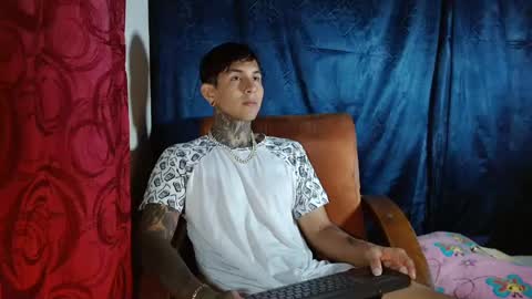 TRAV - INDEPENDENT MODEL online show from 02.09.25