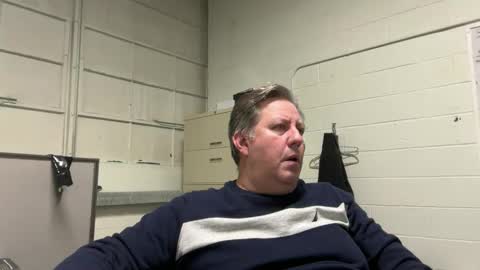 Snapshot of treborinthesky chatting on 11.12.25 treborinthesky online show from 11.12.25