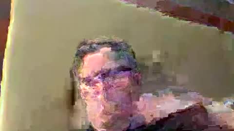 Snapshot of treborinthesky chatting on 05.19.26 treborinthesky online show from 05.19.26