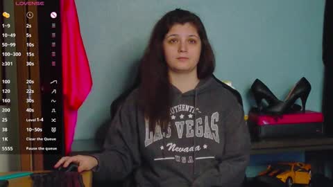 Snapshot of treejeanne chatting on 11.03.25 TreeJeanne online show from 11.03.25