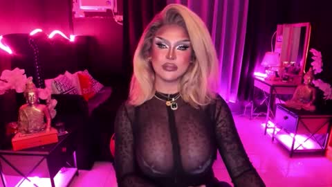 Snapshot of tremendouscockdestroyer chatting on 09.13.25 Jade online show from 09.13.25