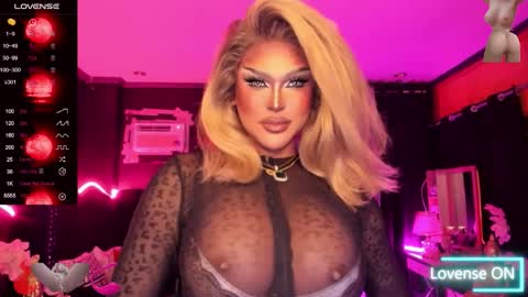 Snapshot of tremendouscockdestroyer chatting on 09.15.25 Jade online show from 09.15.25