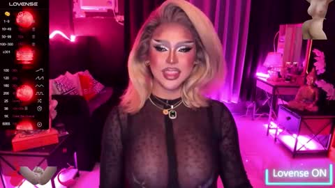 Snapshot of tremendouscockdestroyer chatting on 09.20.25 Jade online show from 09.20.25