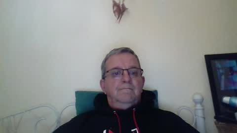 Fe-fi-fo-fum online show from 09.13.25
