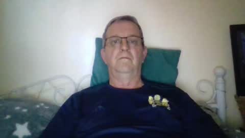Fe-fi-fo-fum online show from 09.27.25