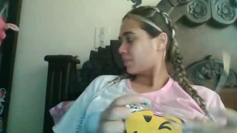 triana_bell online show from 12.09.24