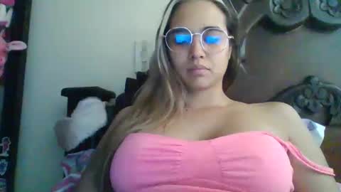 triana_bell online show from 02.06.25