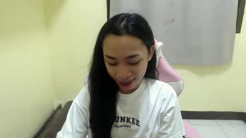 Snapshot of tricia_slut chatting on 03.02.25 tricia_slut online show from 03.02.25