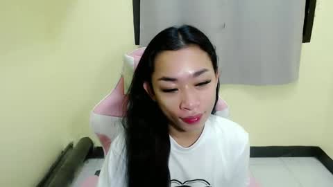 Snapshot of tricia_slut chatting on 03.11.25 tricia_slut online show from 03.11.25
