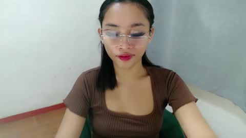 Snapshot of tricia_slut chatting on 09.26.25 tricia_slut online show from 09.26.25