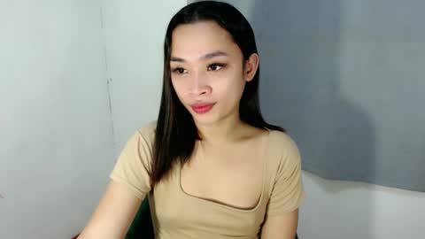 tricia_slut online show from 11.05.25