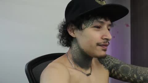 - trieone online show from 12.18.25