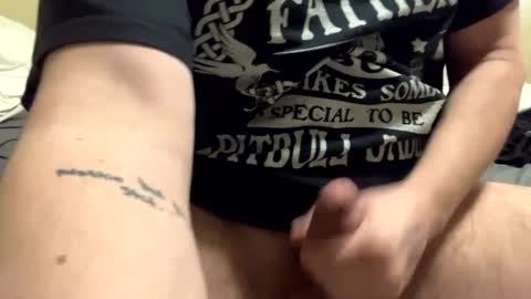 Snapshot of triller402 chatting on 02.26.25 triller402 online show from 02.26.25