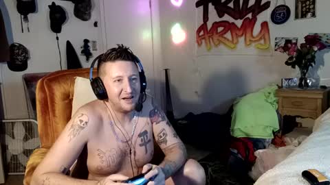 trillnonymau5 online show from 12.08.24