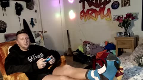 trillnonymau5 online show from 12.08.24