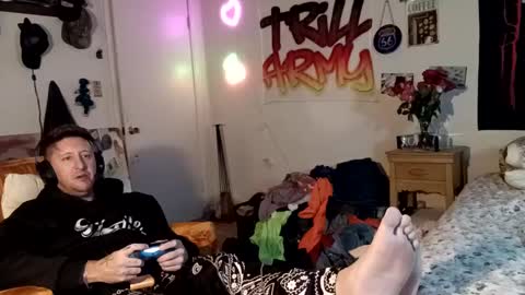 trillnonymau5 online show from 12.08.24