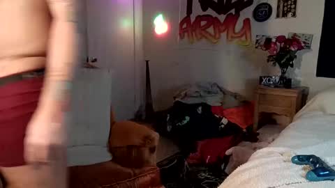 trillnonymau5 online show from 12.10.24