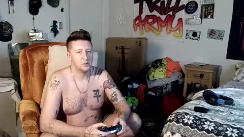 trillnonymau5 online show from 12.23.24