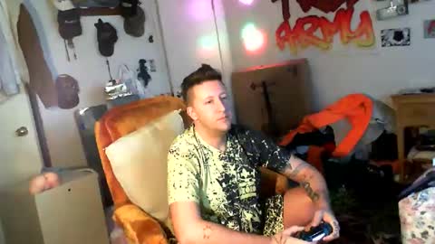 trillnonymau5 online show from 12.24.24