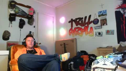 trillnonymau5 online show from 01.08.25