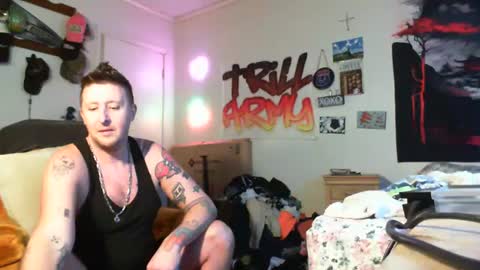 trillnonymau5 online show from 01.13.25