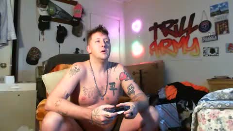 trillnonymau5 online show from 01.22.25