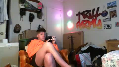 trillnonymau5 online show from 01.22.25