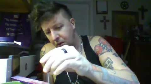 trillnonymau5 online show from 01.26.25