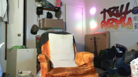 trillnonymau5 online show from 01.31.25