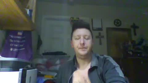 trillnonymau5 online show from 02.24.25