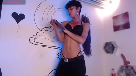 trinity_knox online show from 11.07.25