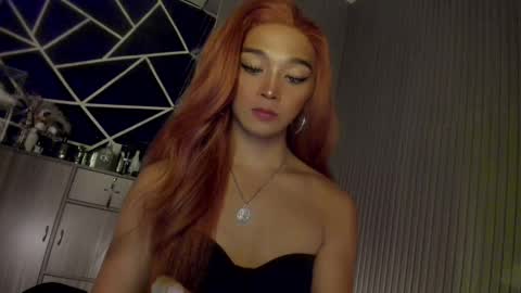 Snapshot of trinityfucksyou chatting on 12.06.24 Ms Ella online show from 12.06.24