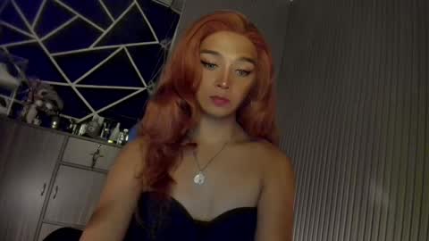 Snapshot of trinityfucksyou chatting on 12.15.24 Ms Ella online show from 12.15.24