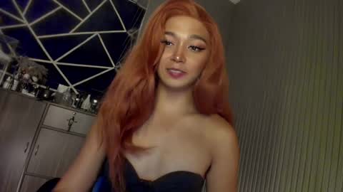 Snapshot of trinityfucksyou chatting on 12.30.24 Ms Ella online show from 12.30.24