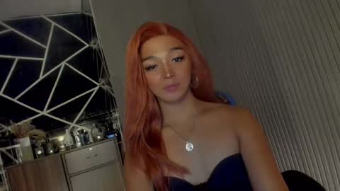 Snapshot of trinityfucksyou chatting on 03.09.25 Ms Ella online show from 03.09.25