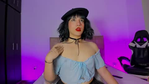 Snapshot of trinydoll chatting on 04.30.26 Triny online show from 04.30.26