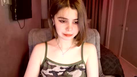 Snapshot of tripleprinces chatting on 10.30.25 tripleprinces online show from 10.30.25