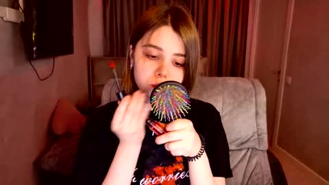 Snapshot of tripleprinces chatting on 11.12.25 tripleprinces online show from 11.12.25