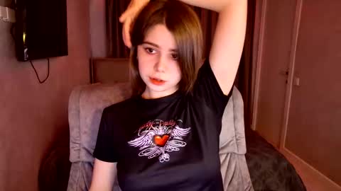 Snapshot of tripleprinces chatting on 11.16.25 tripleprinces online show from 11.16.25