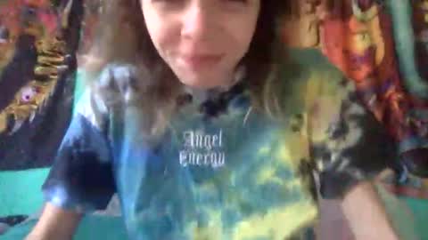 trippybb222 online show from 10.21.25