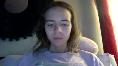 trippybb222 online show from 11.17.25