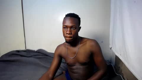 Snapshot of trisboo5 chatting on 01.05.25 Trisboo5 online show from 01.05.25