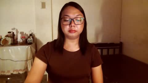 Snapshot of trishakera chatting on 10.21.25 trisha online show from 10.21.25