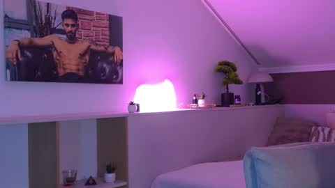 Snapshot of tristangreyaura chatting on 03.01.26 Trystan Grey online show from 03.01.26