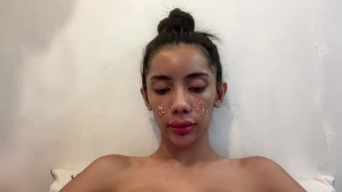 trixieemerald online show from 12.16.24
